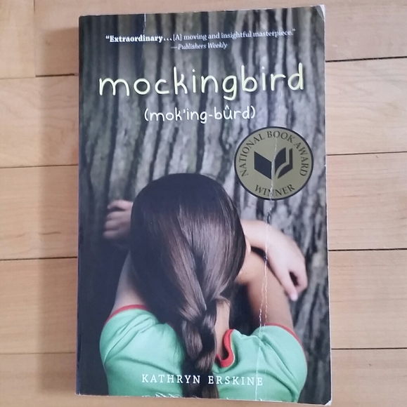 Paperback book - Picture 1 of 6